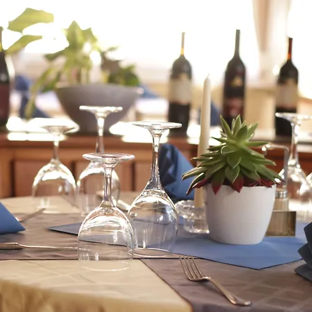 里斯托兰特艾特纳酒店 酒店